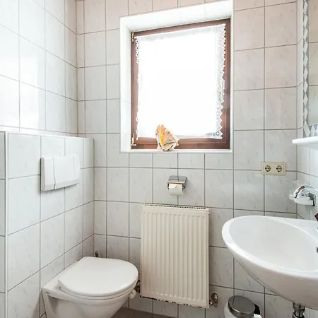 Comfortable In With Storage Apartment Längenfeld