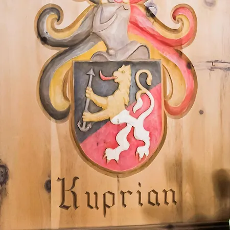 Apartment Comfortable In With Storage