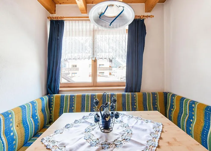 Apartmán Comfortable In With Storage